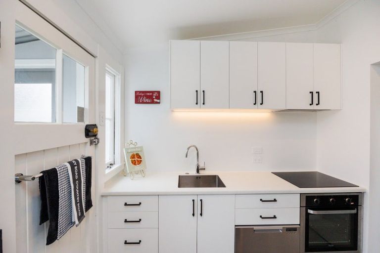 Photo of property in 70 Milson Line, Milson, Palmerston North, 4414