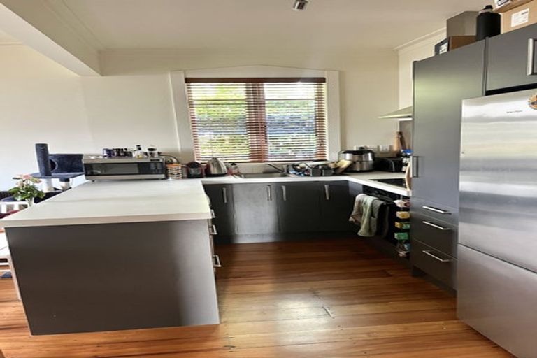 Photo of property in 47 Nottingham Street, Karori, Wellington, 6012