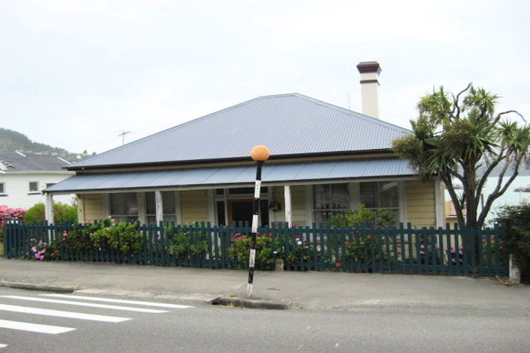 Photo of property in 11 Brittan Terrace, Lyttelton, 8082