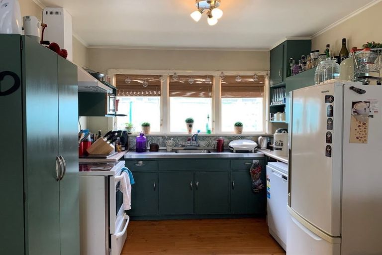 Photo of property in 22 Scully Crescent, Onekawa, Napier, 4110