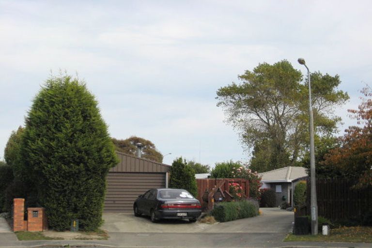 Photo of property in 13b Thornhill Place, Sockburn, Christchurch, 8042
