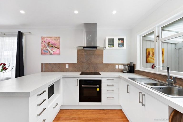 Photo of property in 147 Happy Valley Road, Owhiro Bay, Wellington, 6023