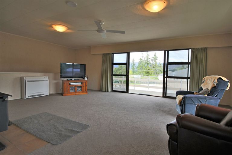 Photo of property in 73 Newcastle Street, Clyde, 9330