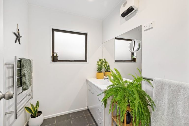 Photo of property in 21 William Street, Rolleston, 7614