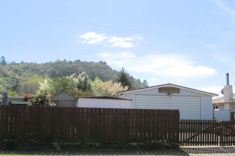 Photo of property in 37 Bell Road, Western Heights, Rotorua, 3015