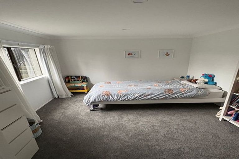 Photo of property in 2/39 Stanley Avenue, Milford, Auckland, 0620