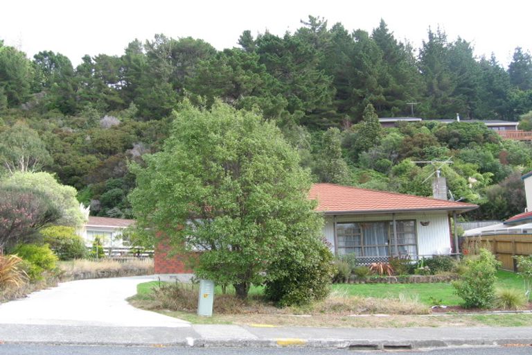Photo of property in 75 Sunbrae Drive, Silverstream, Upper Hutt, 5019