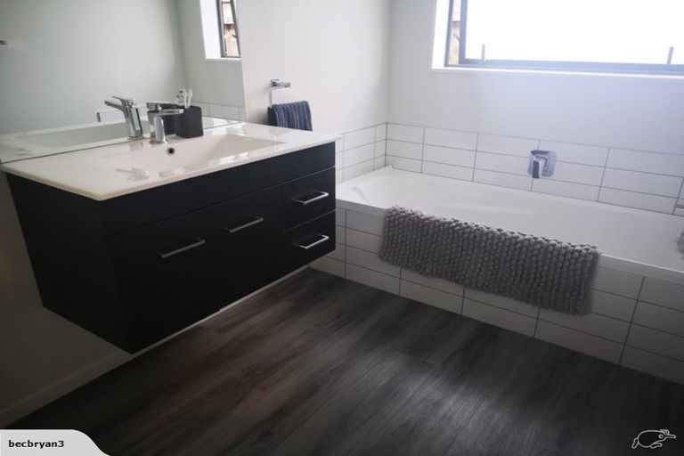 Photo of property in 1 Rore Street, Motueka, 7120