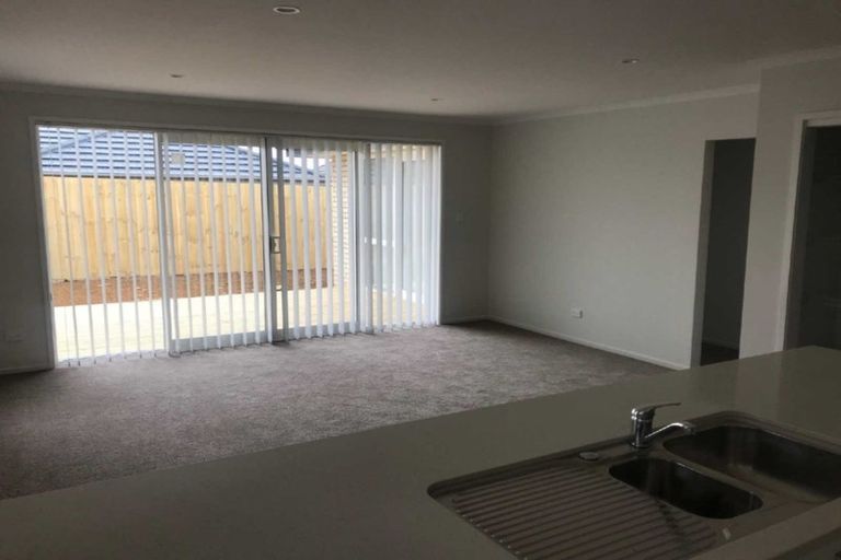 Photo of property in 299 Victoria Street West, Pukekohe, 2120