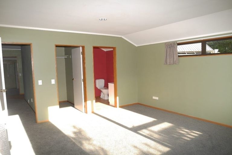 Photo of property in 20 Ngaio Road, Raumati Beach, Paraparaumu, 5032