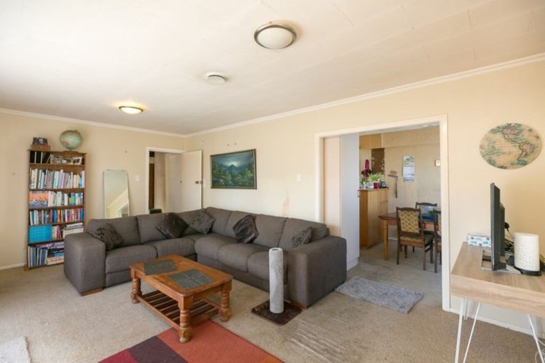 Photo of property in 31 Trafalgar Street, Westown, New Plymouth, 4310