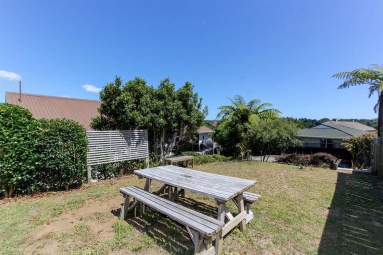 Photo of property in 15 Selwyn Street, Lower Vogeltown, New Plymouth, 4310