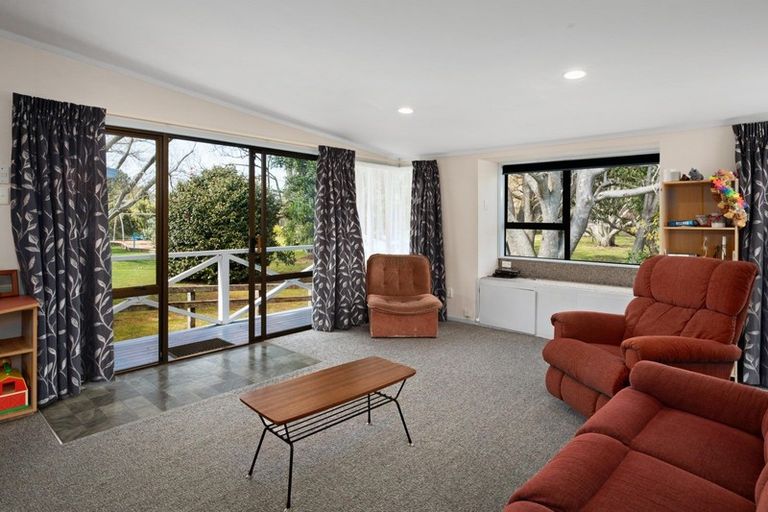 Photo of property in 4 Pohutukawa Drive, Athenree, Katikati, 3177
