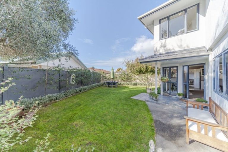 Photo of property in 101a Main Road, Clive, 4102