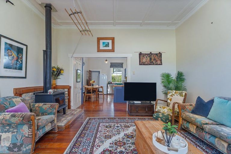 Photo of property in 35 Pa Road, Hahei, Whitianga, 3591