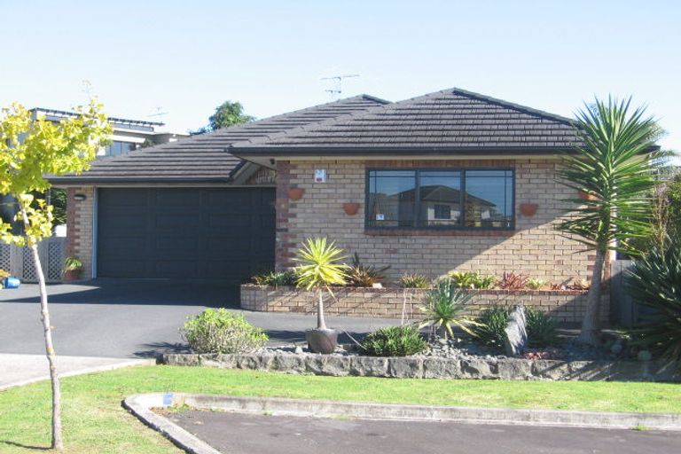 Photo of property in 31 Starlight Cove, Hobsonville, Auckland, 0618