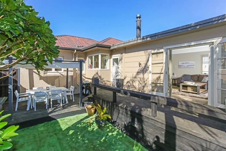 Photo of property in 247 Victoria Street West, Pukekohe, 2120