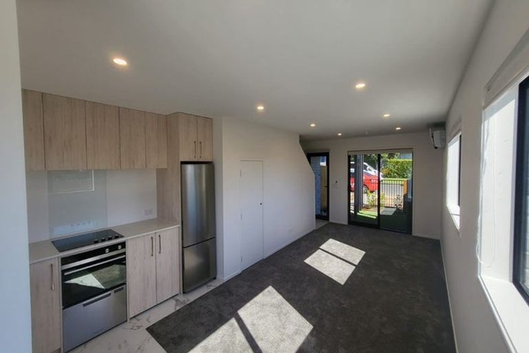 Photo of property in 1/137 Tirimoana Road, Te Atatu South, Auckland, 0602
