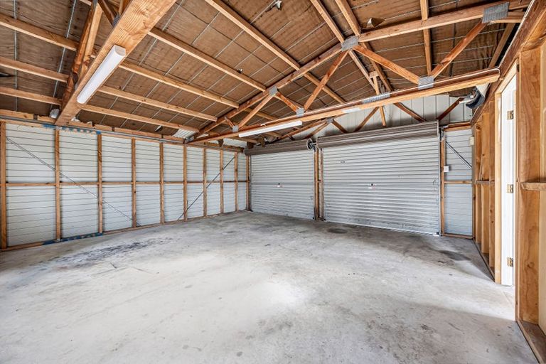 Photo of property in 80 Puriri Road, Whenuapai, Auckland, 0618