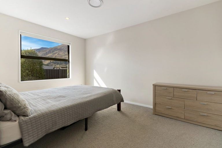 Photo of property in 3 Hicks Road, Lower Shotover, Queenstown, 9304