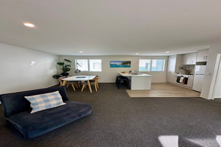 Photo of property in 2/368 Hereford Street, Linwood, Christchurch, 8011