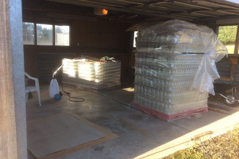 Photo of property in 351 Main Road, Huapai, Kumeu, 0810