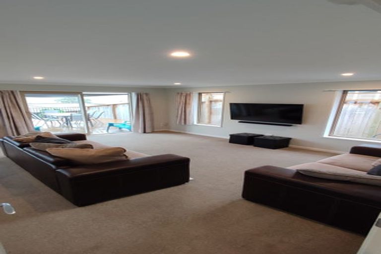 Photo of property in 2 Pukeko Place, Picton, 7220