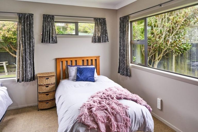 Photo of property in 9 Richard Street, Titahi Bay, Porirua, 5022