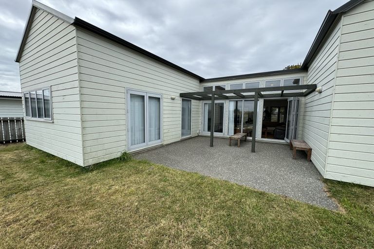 Photo of property in 36 Woodridge Drive, Woodridge, Wellington, 6037
