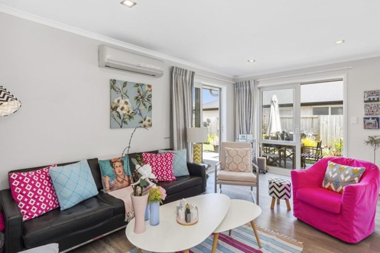 Photo of property in 89 Puhirake Crescent, Pyes Pa, Tauranga, 3112