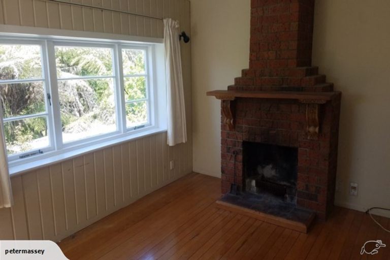 Photo of property in 9 Rangitoto Terrace, Milford, Auckland, 0620