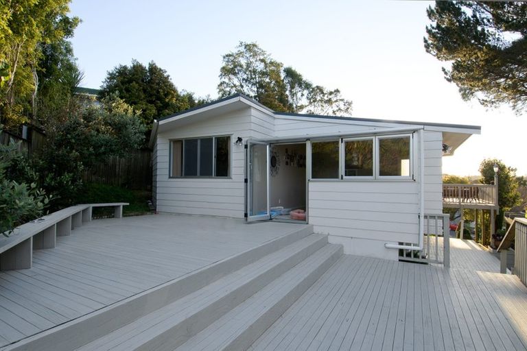 Photo of property in 8 Laser Place, Bayview, Auckland, 0629