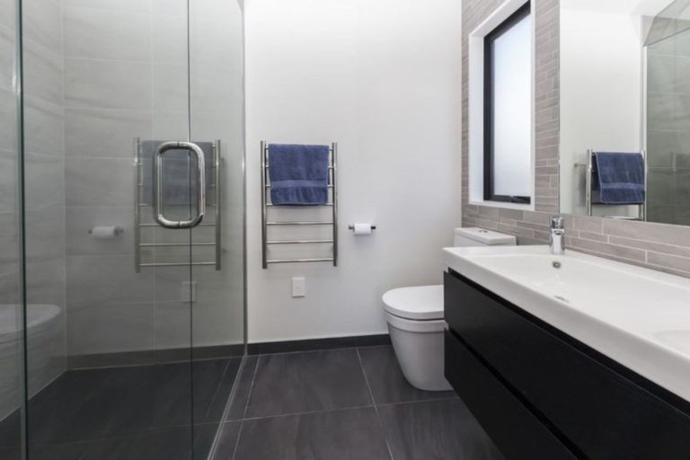 Photo of property in 155 Ilam Road, Ilam, Christchurch, 8041