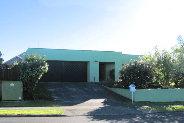 Photo of property in 6 Munro Place, Flagstaff, Hamilton, 3210