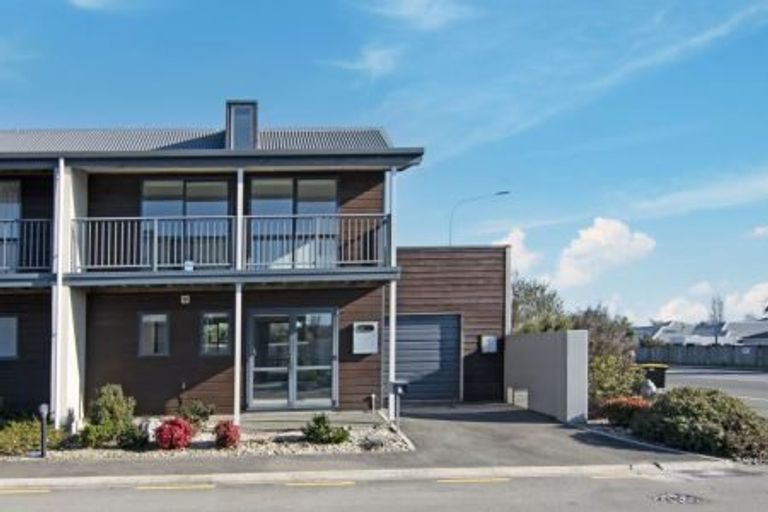 Photo of property in 2 Rochdale Way, Stoke, Nelson, 7011