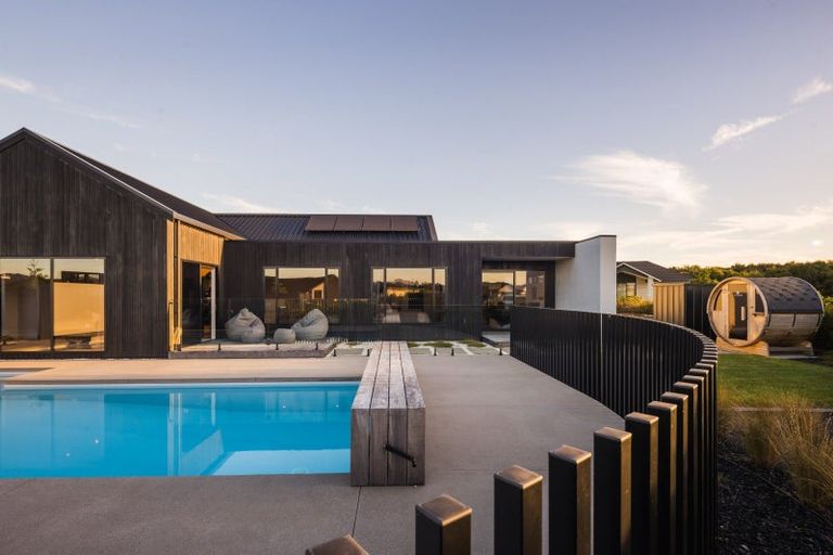 Photo of property in 13 Mike Smith Drive, Cambridge, 3434