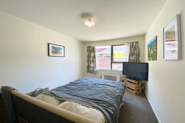 Photo of property in 19 Lodge Place, Ilam, Christchurch, 8041