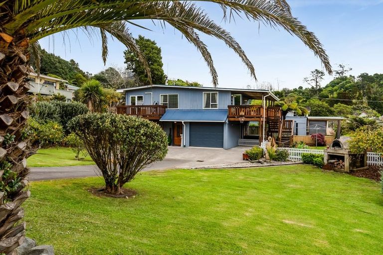 Photo of property in 49 Ngakoti Street, Urenui, 4375