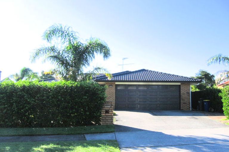Photo of property in 8 Lucas Way, Albany, Auckland, 0632