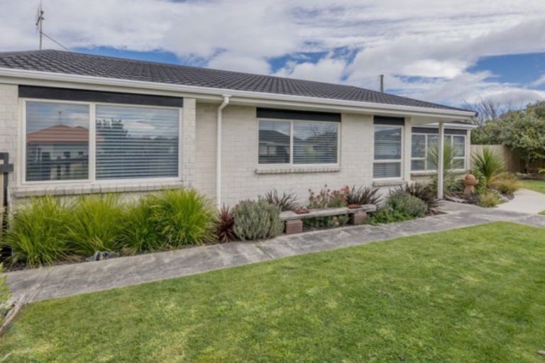 Photo of property in 20 Beach Haven Place, Paraparaumu Beach, Paraparaumu, 5032