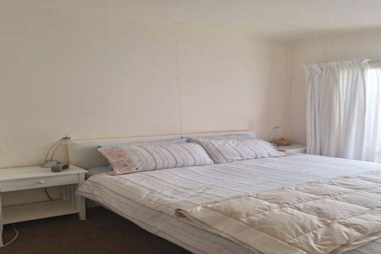 Photo of property in 5 Ward Place, Puponga, Collingwood, 7073