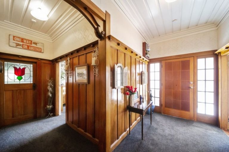 Photo of property in 17 Grey Street, Hawera, 4610