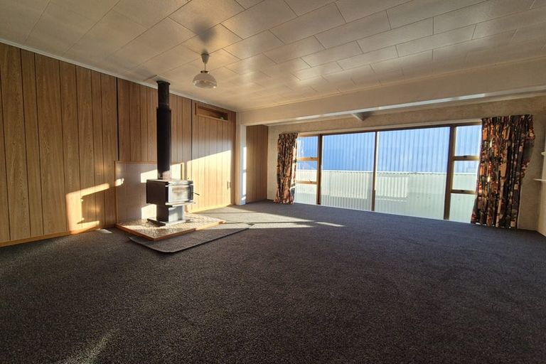 Photo of property in 21b Devon Street, Picton, 7220