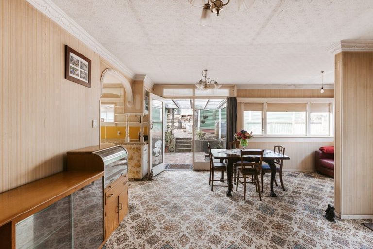 Photo of property in 11 May Street, Mount Maunganui, 3116