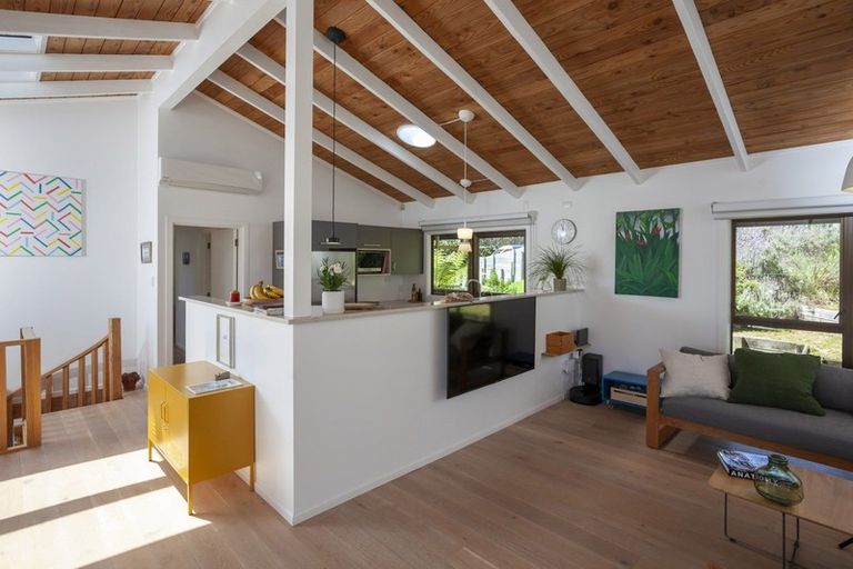 Photo of property in 19 Tainui Street, Raumati Beach, Paraparaumu, 5032