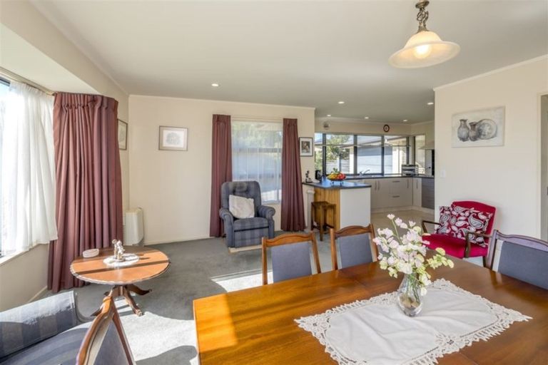 Photo of property in 12 Corfe Castle Lane, Levin, 5510