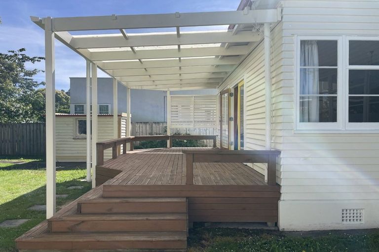 Photo of property in 22 Savage Crescent, West End, Palmerston North, 4412