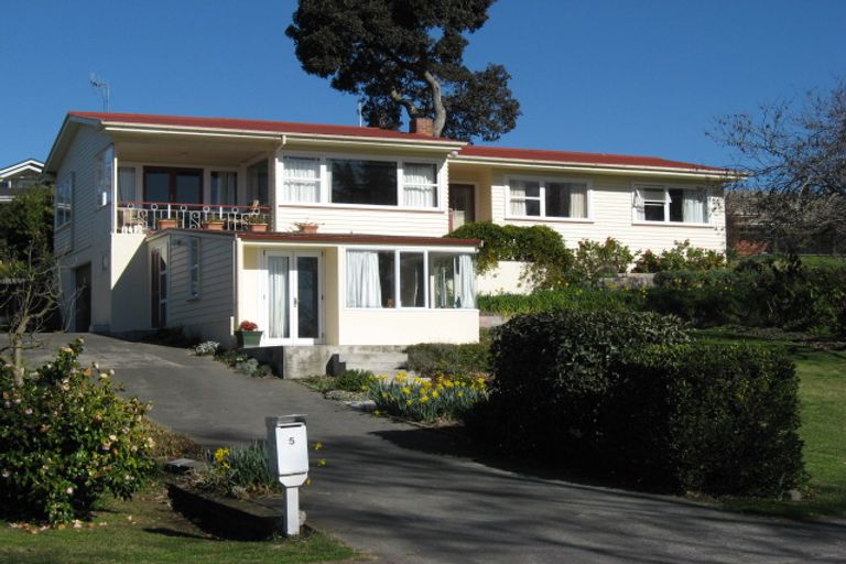 Photo of property in 5 Hereworth Grove, Havelock North, 4130