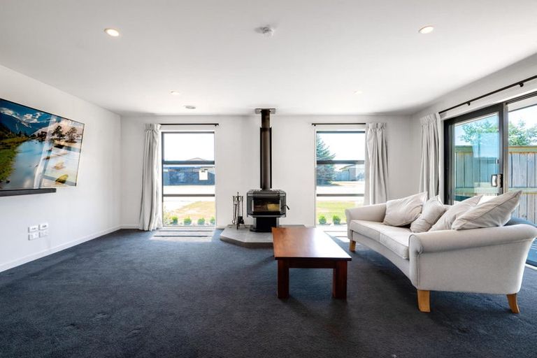 Photo of property in 165 Lowes Road, Rolleston, 7614