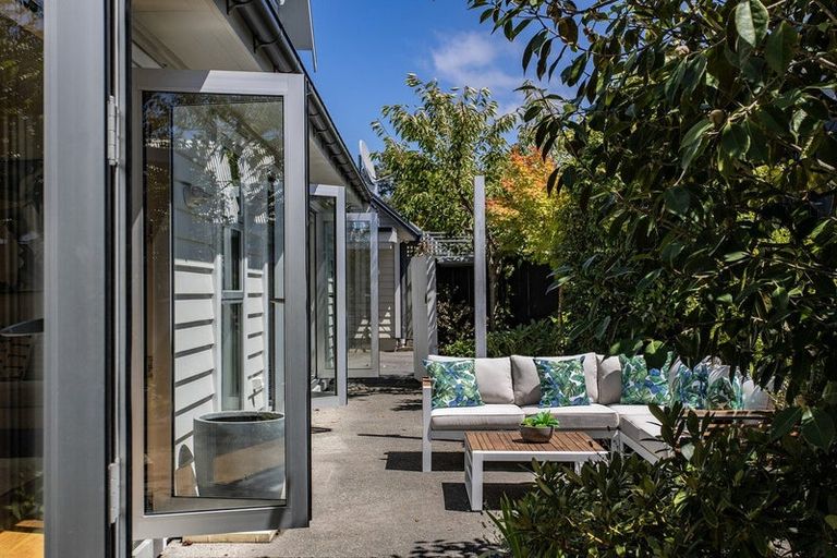 Photo of property in 19 Shrewsbury Street, Merivale, Christchurch, 8014